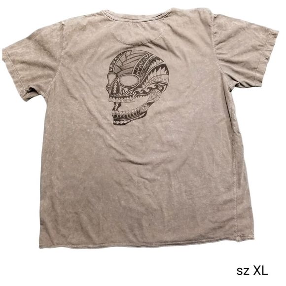 🌈FREE W/ BUNDLE Sugar Skull Cotton Gray T-Shirt sz XL - Picture 2 of 5